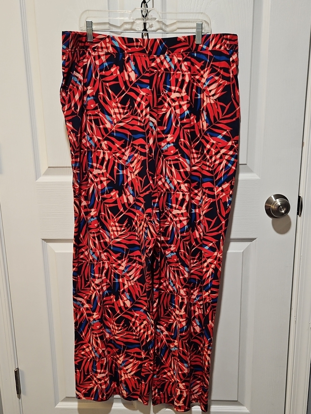 Wide Leg Pants in Red Leaf Print